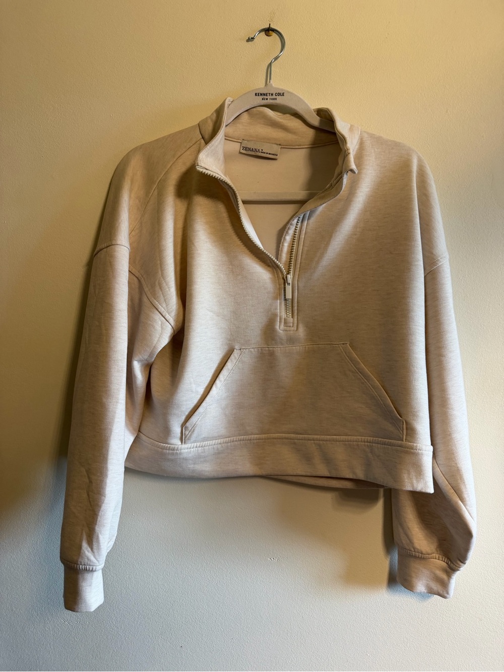Zenana Cream Half-Zip cropped Pullover Sweatshirt women’s size M